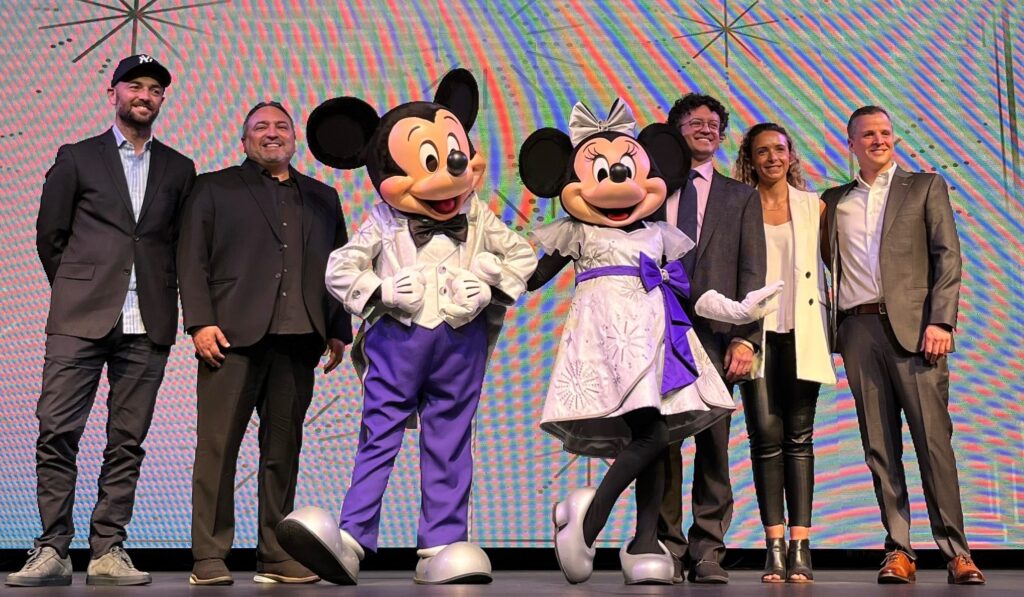 sjdhsajfbsajfhs-1024x597 Disney 100 en concierto, ¡magia para chicos y grandes!