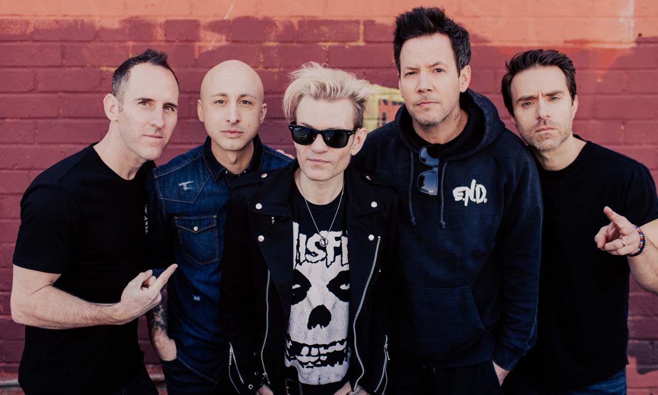 Sum-41-y-Simple-Plan-se-suman-a-la-nostalgia-de-los-2000-con-‘Ruin-My-Life