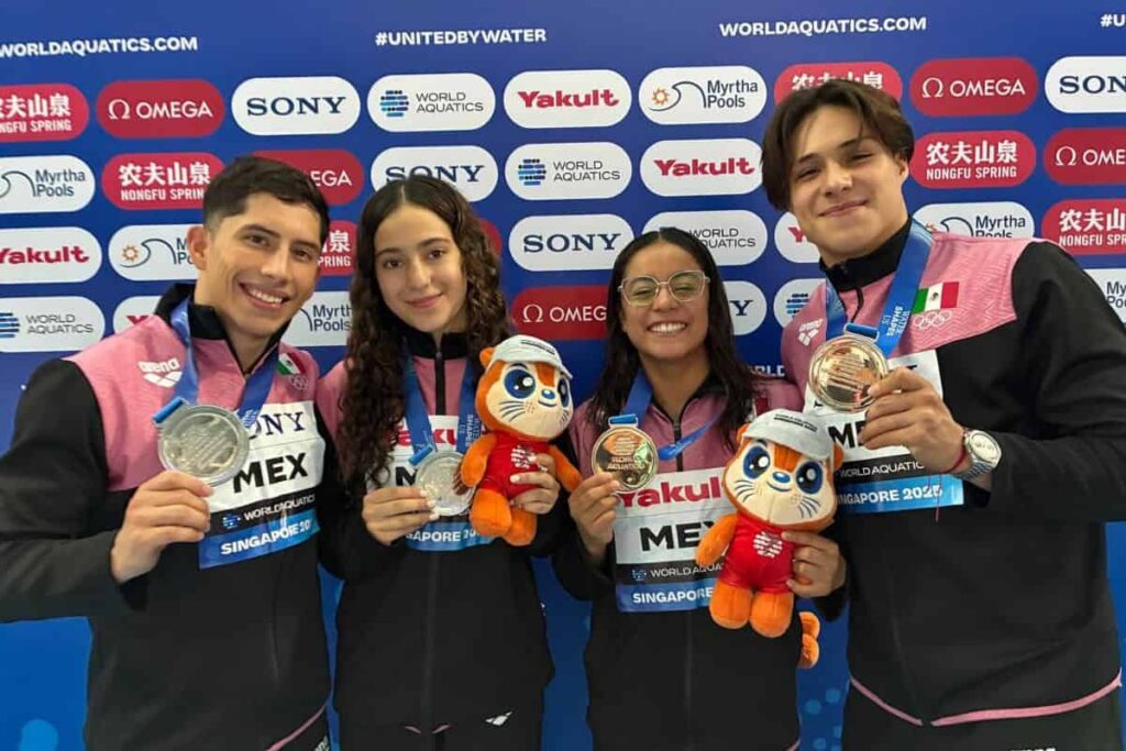js-1024x683 Osmar Olvera y Juan Celaya ganan plata en Mundial de Deportes Acuáticos Singapur 2025