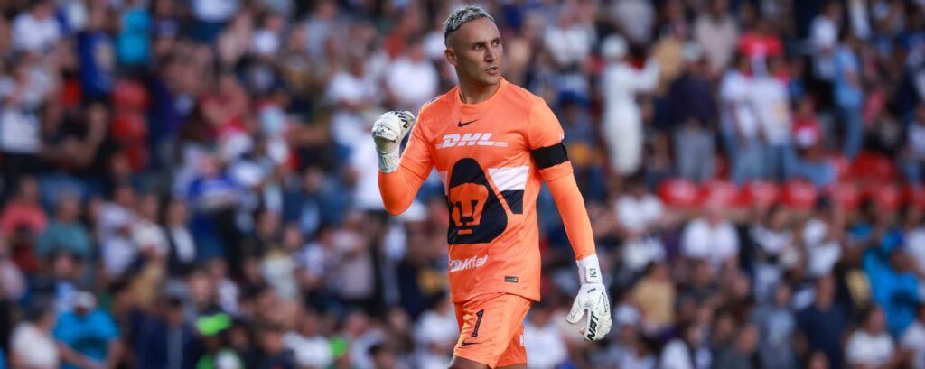 keylor-1024x409 Keylor Navas debuta con triunfo: Pumas vence 0-2 a Querétaro en el Apertura 2025