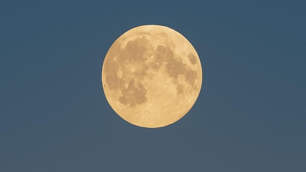 4c1f2b51-2088-4545-96ec-f3888484cd07_alta-libre-aspect-ratio_default_0-1024x576 Luna llena de agosto 2025: cómo ver la luna de esturión y los eventos astronómicos que la acompañan