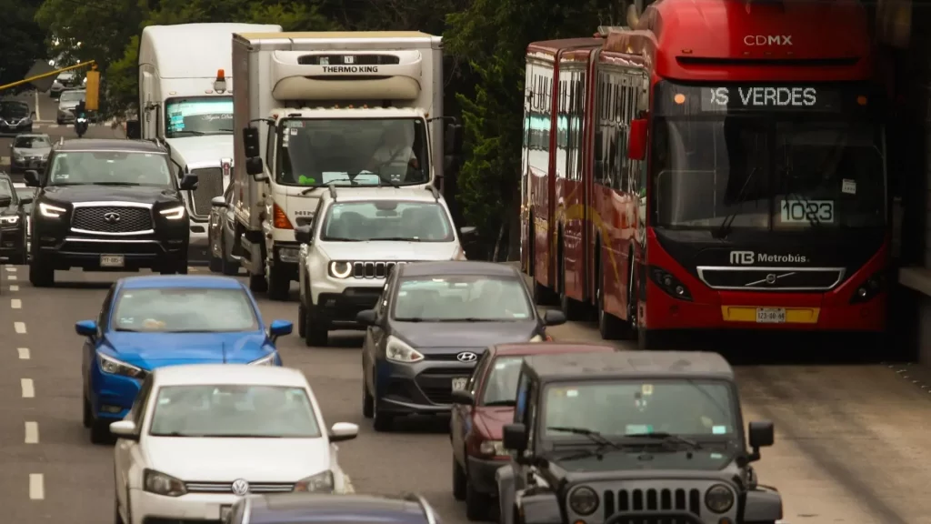 Mexico-070725-b-1024x576-2 Hoy No Circula jueves 7 de agosto: engomado verde y placas 1-2 tienen restricción en CDMX y Edomex