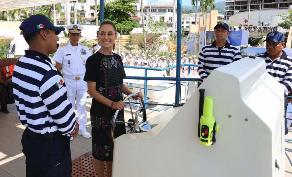 XZHH3H3GQREVXCMJTUHNMRTNUM-1024x620 Sheinbaum inaugura el MARINABUS en Acapulco: transporte marítimo operado por la Marina