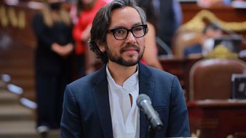 genaro-lozano-en-el-congreso_0_140_1200_757