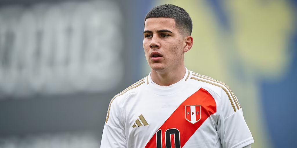 image-38 Felipe Chávez debutó con Bayern Múnich a los 18 años y abre posibilidad de jugar por Perú