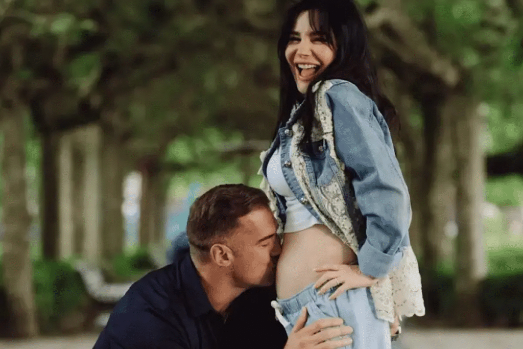 image-76-1024x683 Martha Higareda y Lewis Howes anuncian que esperan gemelos