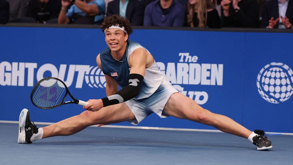 iwik0aj2ose6lb3iahjh-1024x576 Ben Shelton y Karen Khachanov sorprenden en el Abierto de Canadá: derrotan a Fritz y Zverev y avanzan a la final