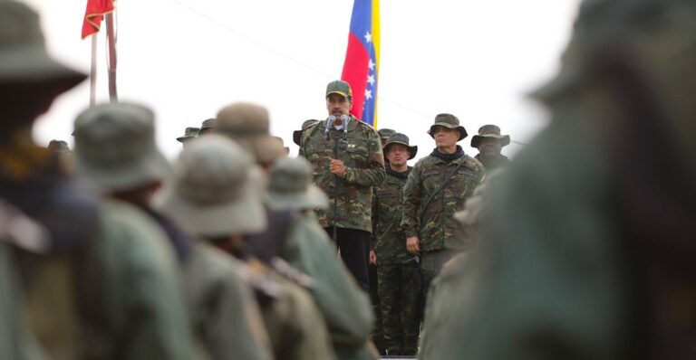 nicolas-maduro-ejercito